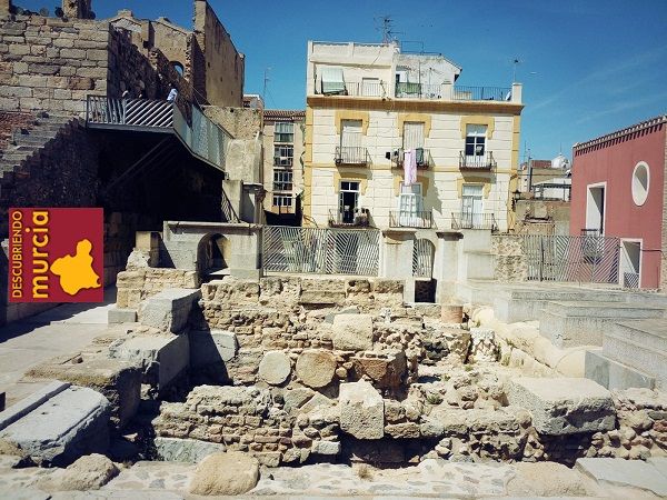 teatro cartagena Hasta el 2020 no se recuperará el pórtico del Teatro Romano de Cartagena