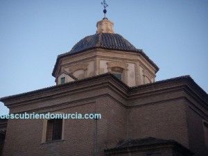 Convento de las Agustinas Murcia 300x225 El obispo loco que repartió el trigo entre los pobres de Murcia